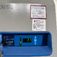 Thermo Scientific TSX Series Lab Refrigerator image 2